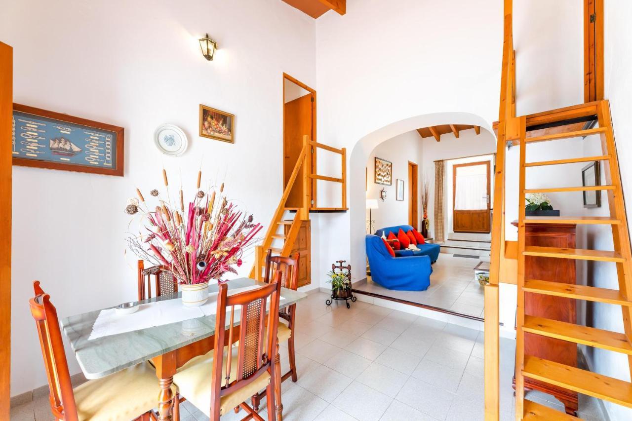Petita Casa Marinero Villa Porto Petro  Exterior photo